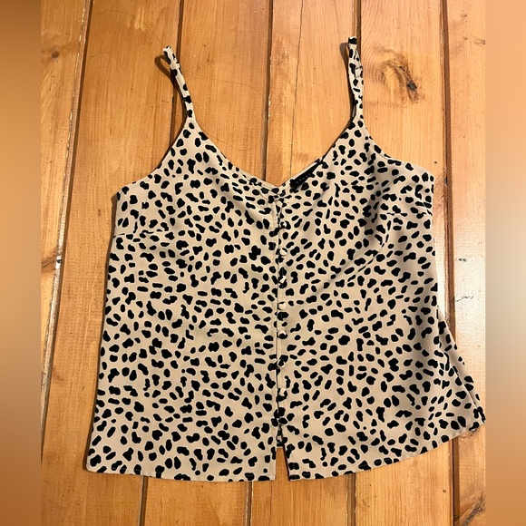Sanctuary Tops - Sanctuary Animal Print Top Sz S